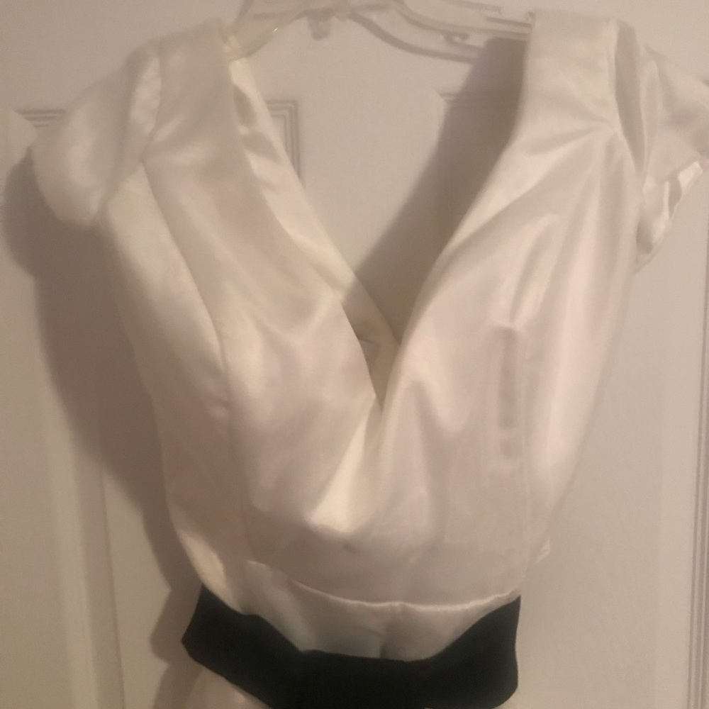 Off the should wedding dress